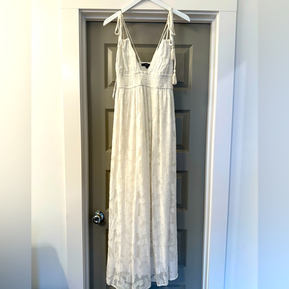 Lulus White Floral Burnout Maxi Dress - Size M
